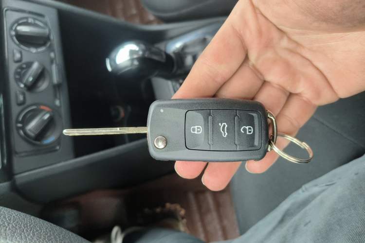 Used Volkswagen Jetta 2015 Value Edition 1.6L Automatic Fashion Version
