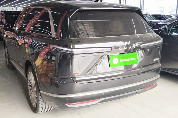 Used ONVO Luxeed L90 2025 Model—Ultra Six-Seater Version