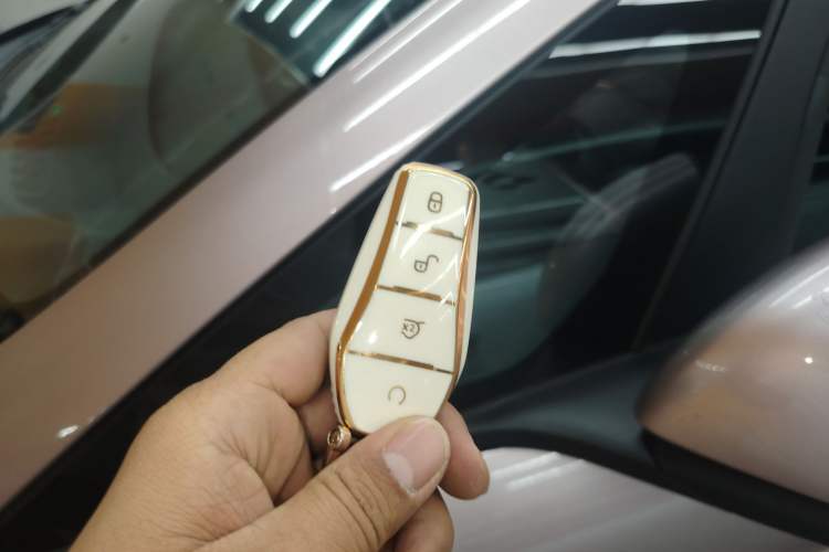 Used BYD Dolphin 2021 405 km Fashion Edition Vehicle Key