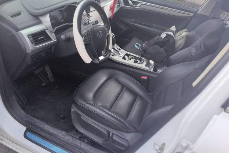 Used Geely Auto Emgrand GL 2017 1.8L DCT Elite Model Left Front Seat