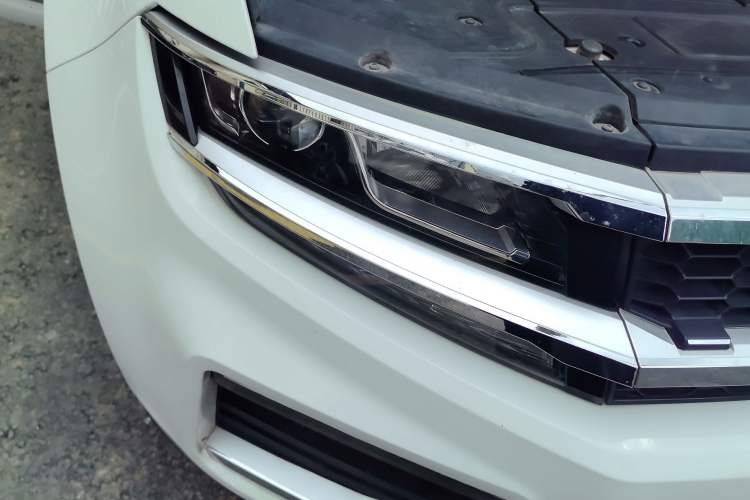 Used Zotye Domy X7 2017 1.8T DCT Prestige Model