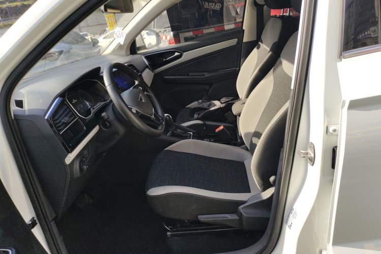 Used Jetta VS7 2023 280TSI Automatic Trend Edition
