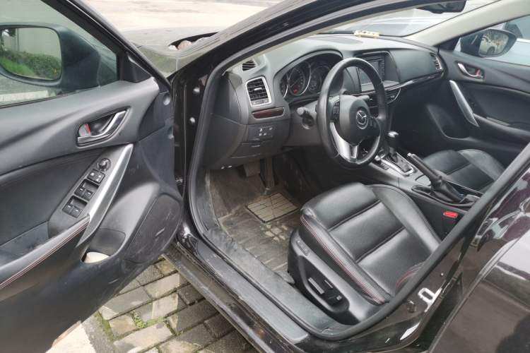 Used Mazda Atenza 2015 2.5L Blue Sky Prestige Edition
