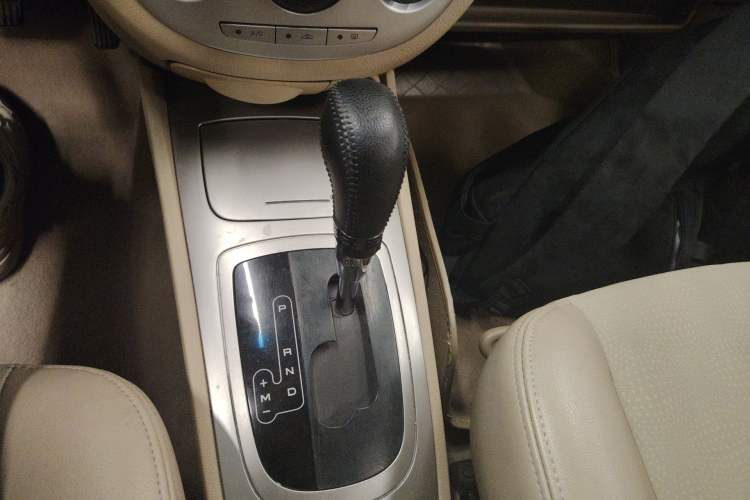 Used Buick Excelle 2013 1.5L Automatic Classic Model