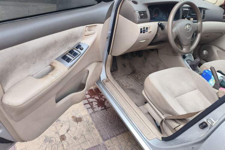 Used Toyota Corolla EX 2011 1.6L Manual Classic Edition