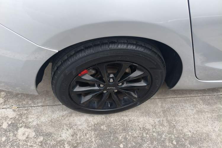 Used Chevrolet Cruze 2018 Redline 320 Automatic Pioneer Edition