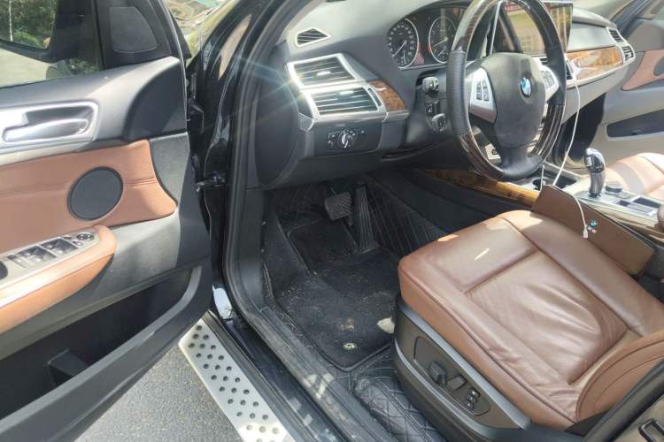 Used BMW X5 2011 xDrive35i Leading Model
