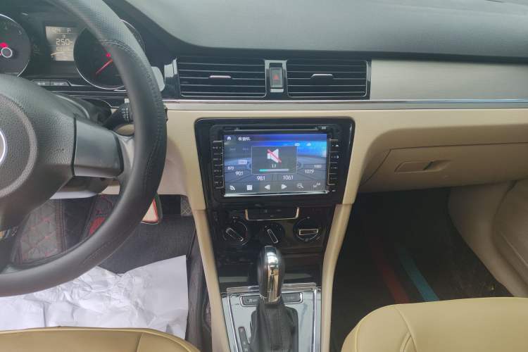 Used Volkswagen Bora 2014 1.6L Automatic Comfort Model