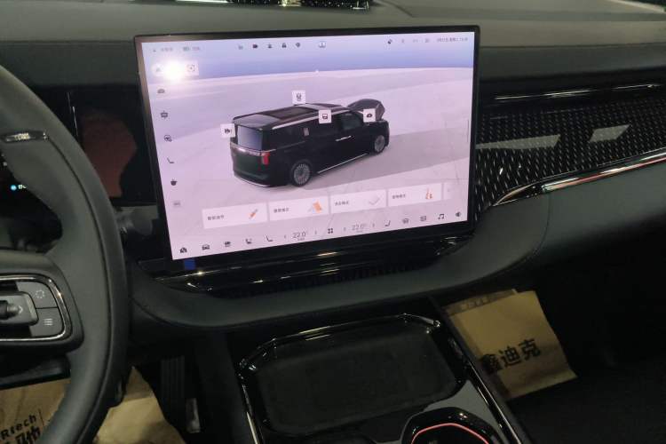 Used Zeekr 009 2024 7-Seater Walk-Through Version Four-Wheel Drive 108 kWh
