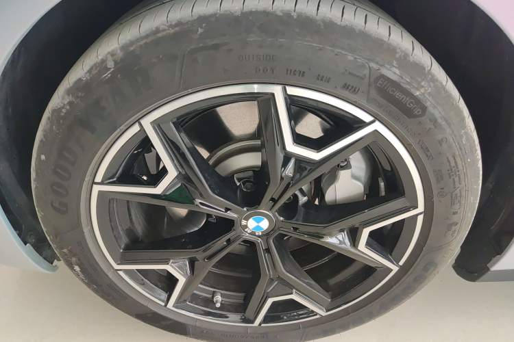 Used BMW i3 2025 eDrive 40 L Midnight Edition