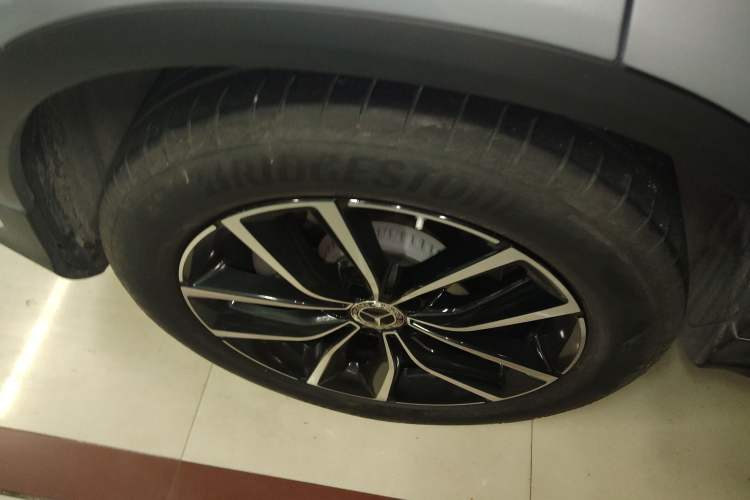 Used Mercedes-Benz GLC 2022 Second Facelift GLC 260 L 4MATIC Luxury Edition
