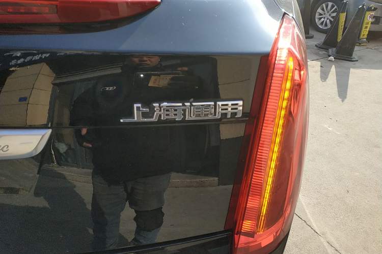 Used Cadillac XTS 2015 28T Comfort Model