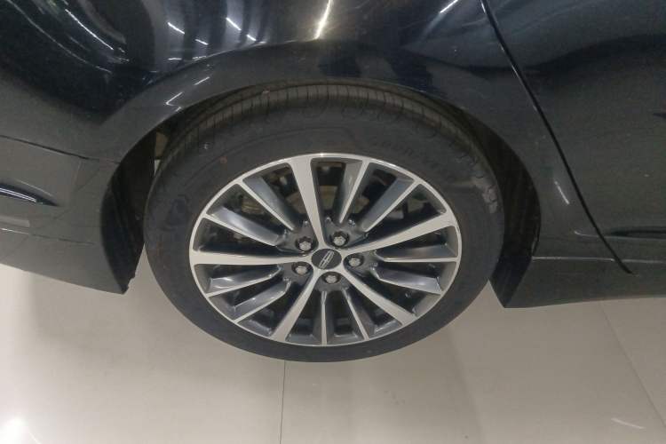 Used Lincoln MKZ 2019 2.0T Luxury Edition China VI Standard