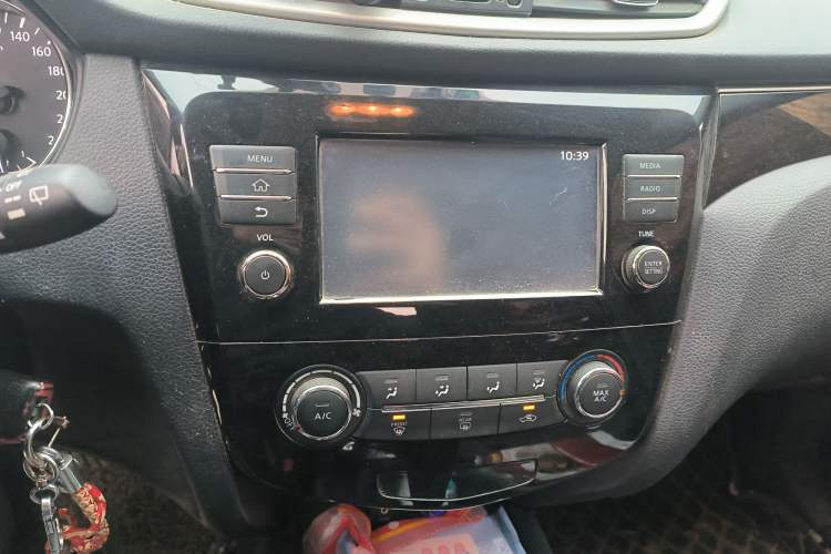 Used Nissan Qashqai 2017 2.0L CVT Smart Enjoyment Version China V Standard