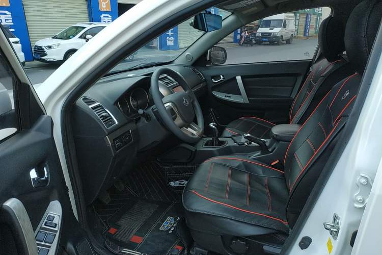 Used Geely Auto GX7 2015 Classic Edition 1.8L Manual Urban Model China IV
