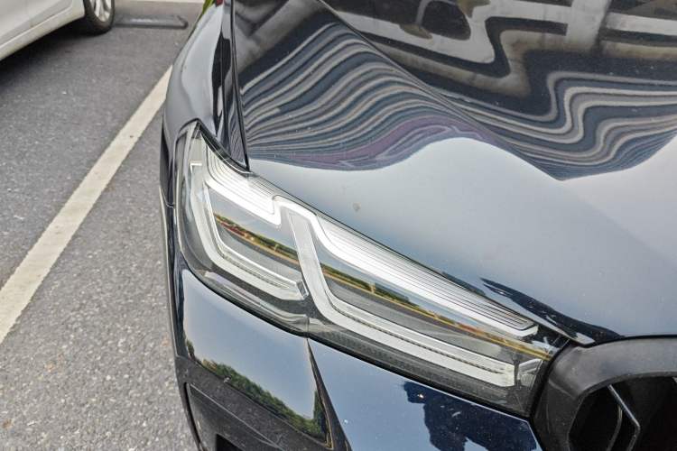 Used BMW 5 Series 2021 530Li Leading Model M Sport Package