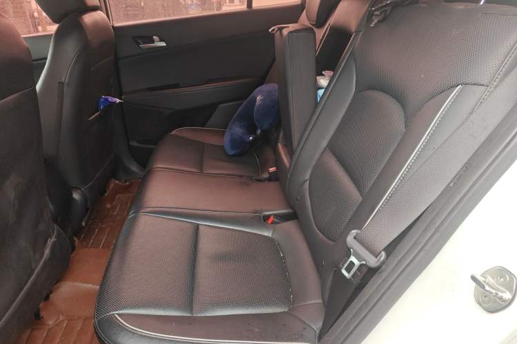 Used Hyundai ix25 2015 1.6L Automatic Two-Wheel Drive Smart GLS Trim Left Rear Seat