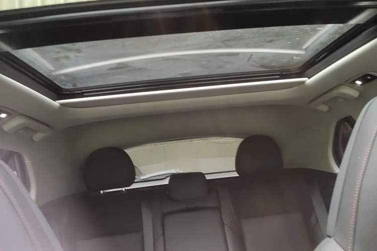 Used Lynk & Co 02 2018 1.5T DCT Two-Wheel Drive Pro Version China V Emission Standard Headliner