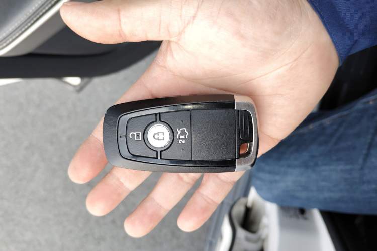 Used Ford Everest 2020 2.3T Gasoline Automatic 4x4 Luxury Edition 7 Seats