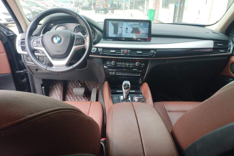 Used BMW X6 2015 xDrive35i Leading Model
