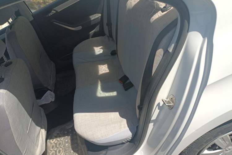 Used Volkswagen Jetta 2017 1.4L Manual Fashion Edition Left Rear Seat