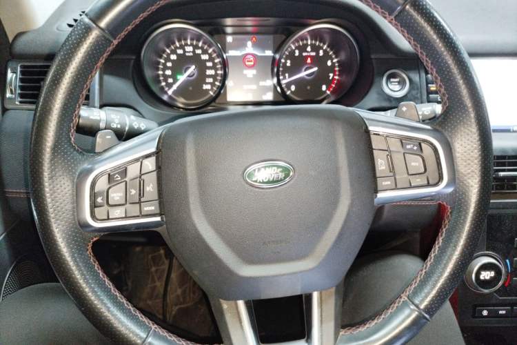 Used Land Rover Discovery Sport 2019 240 PS SE Dynamic Version China VI Standard Steering Wheel