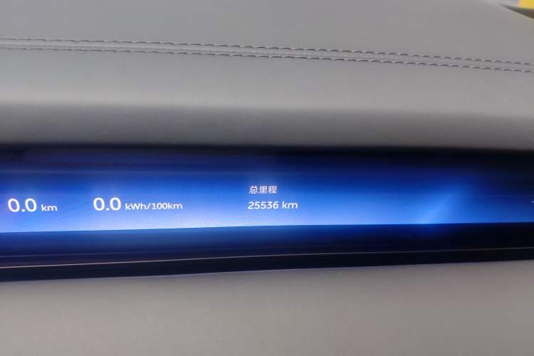 Used Nio ET9 2025 100kWh Signature Edition Instrument Cluster