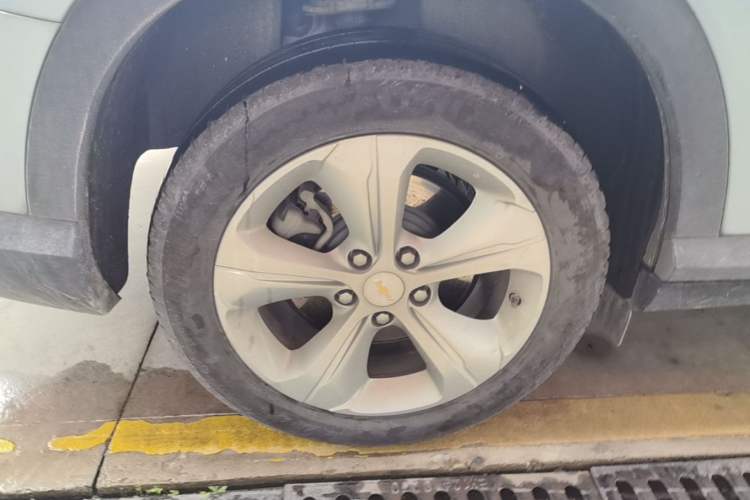 Used Chevrolet Menlo 2023 Star Enjoyment Version Plus Right Rear Wheel Hub