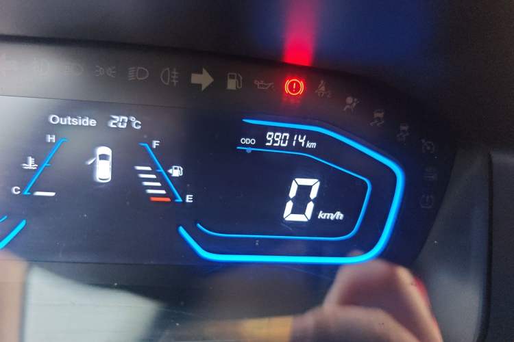 Used CHANGAN OSHAN A800 2017 1.6L Manual Luxury Model
