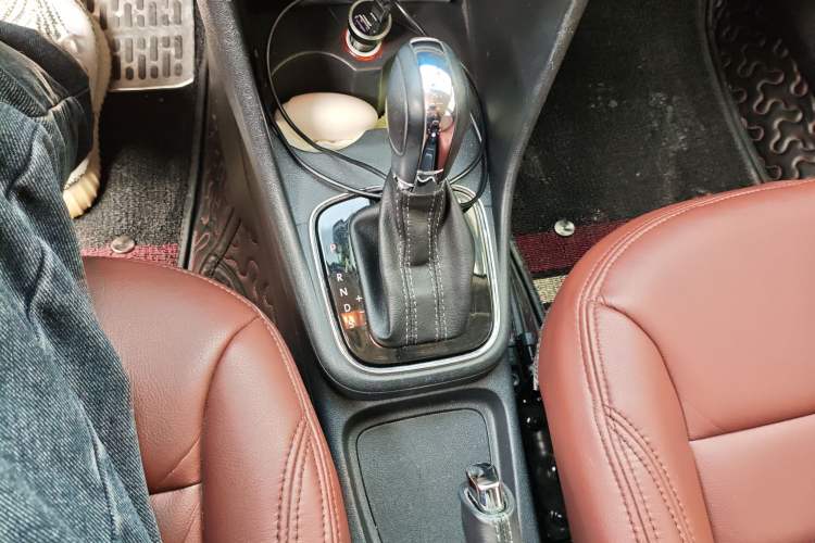 Used Volkswagen Polo 2016 1.6L Cross Polo Automatic