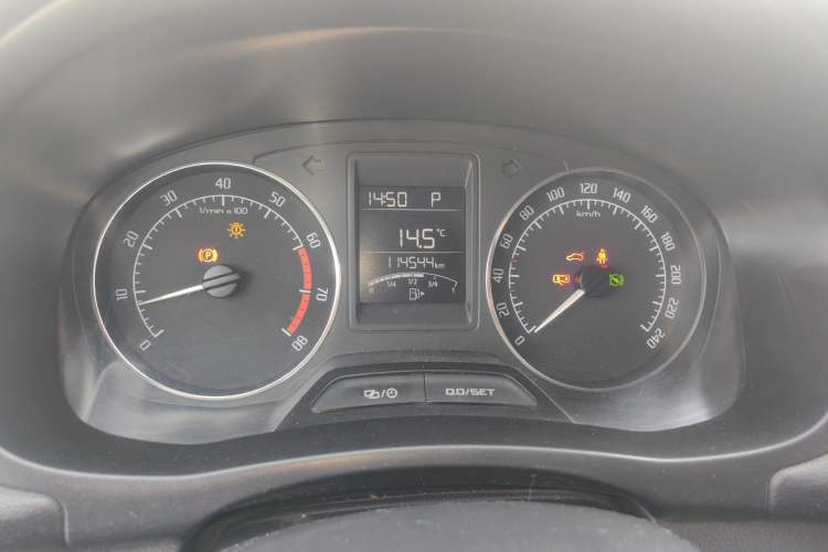 Used Skoda Fabia 2014 1.6L Automatic Sport Edition