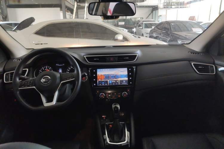 Used Nissan Qashqai 2022 2.0L CVT XV Smart Enjoyment Version

