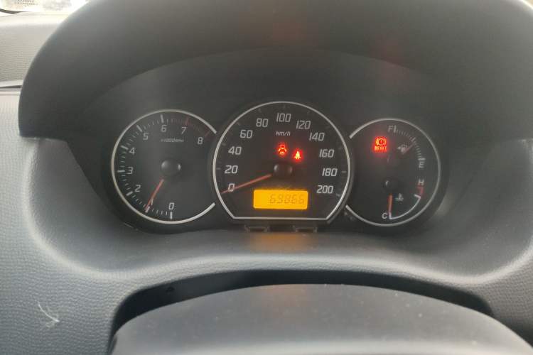 Used Suzuki Swift 2014 1.3L Manual Standard Edition