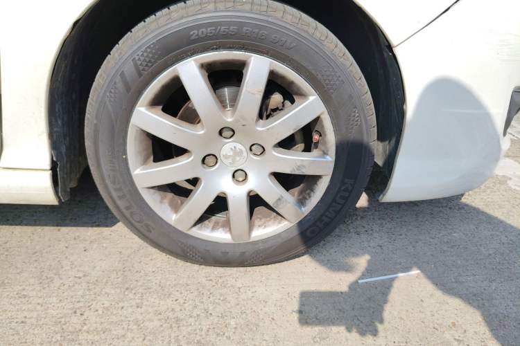 Used Peugeot 308 2012 1.6L Automatic YouShang Model Right Front Wheel Hub