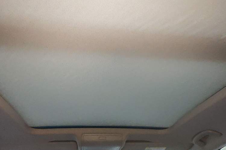 Used Volkswagen Tiguan L 2018 Facelift 330TSI Automatic Two-Wheel Drive Luxury Edition Headliner