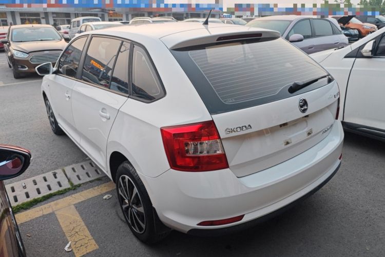 Used Skoda Rapid Spaceback 2016 Revised Version 1.4L Manual Front-Drive Edition
