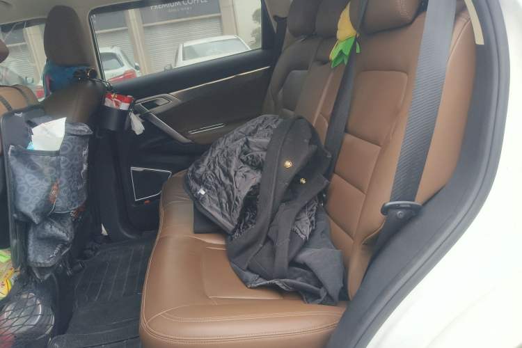 Used Geely Auto Emgrand X7 Sport 2016 1.8TD Automatic ZhiZun Version