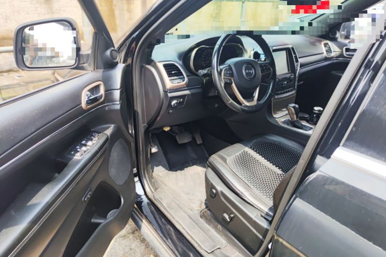 Used Jeep Grand Cherokee 2016 3.0L Comfort Navigation Edition
