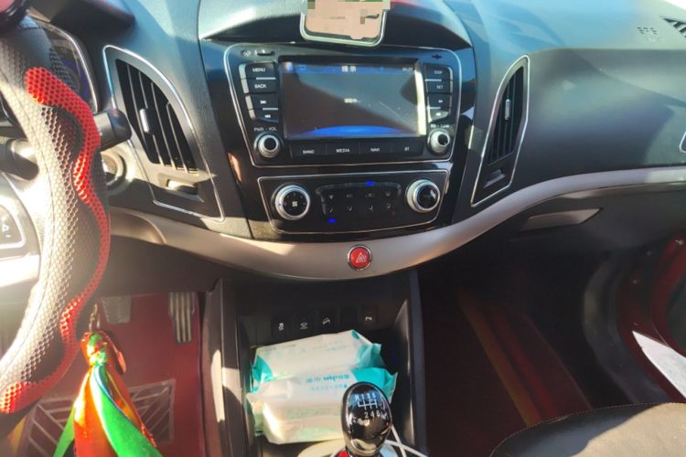 Used JAC Group Refine S5 2013 2.0T Manual Luxury Edition Audio And AC Panel