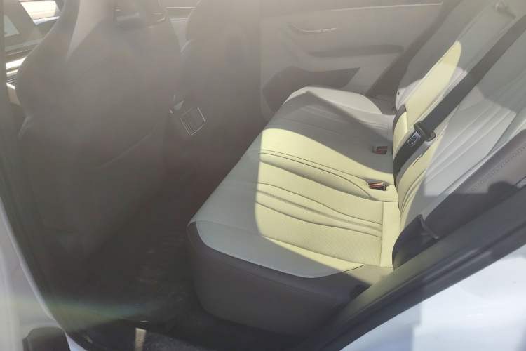 Used BYD Song PLUS New Energy 2025 EV Intelligent Driving Edition 520km Luxury Model
