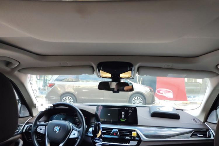 Used BMW 5 Series 2021 525Li Luxury Package Headliner