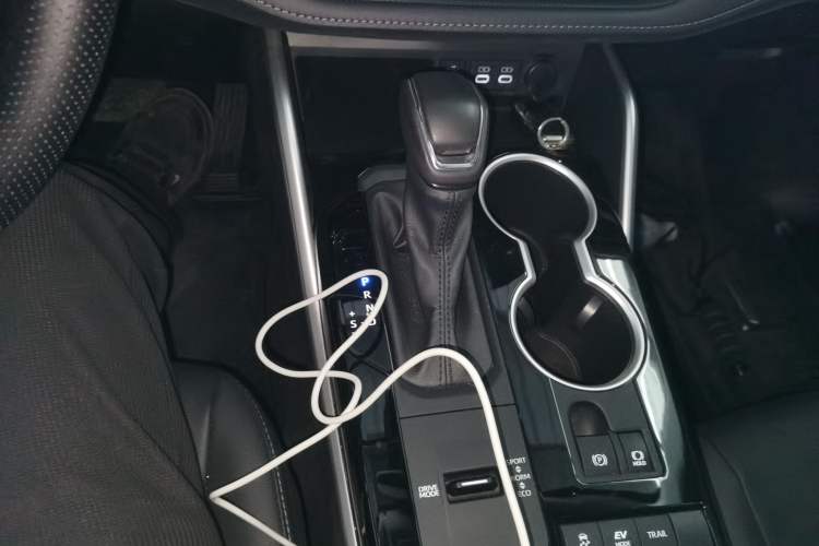 Used Toyota Highlander 2023 2.5L Smart Electric Hybrid Dual-Engine Four-Wheel Drive Prestige Version – 7 Seats