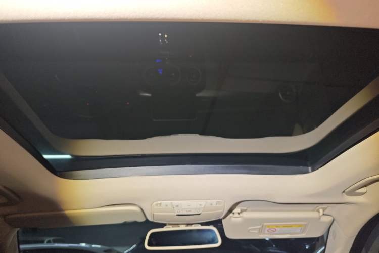 Used Mercedes-Benz GLC 2017 GLC 260 4MATIC Dynamic Edition
