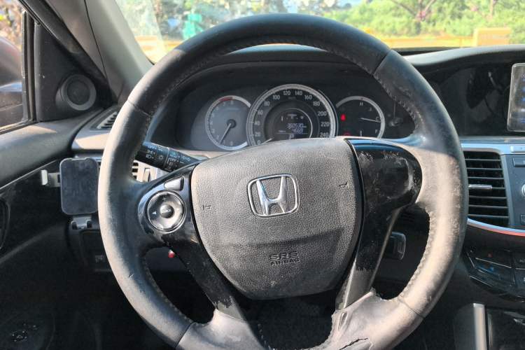 Used Honda Accord 2016 2.0L Elite Edition
