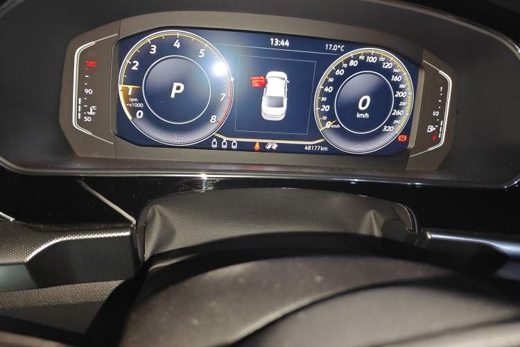 Used Volkswagen Passat 2023 330TSI Starry Elite Edition Odometer Close Up