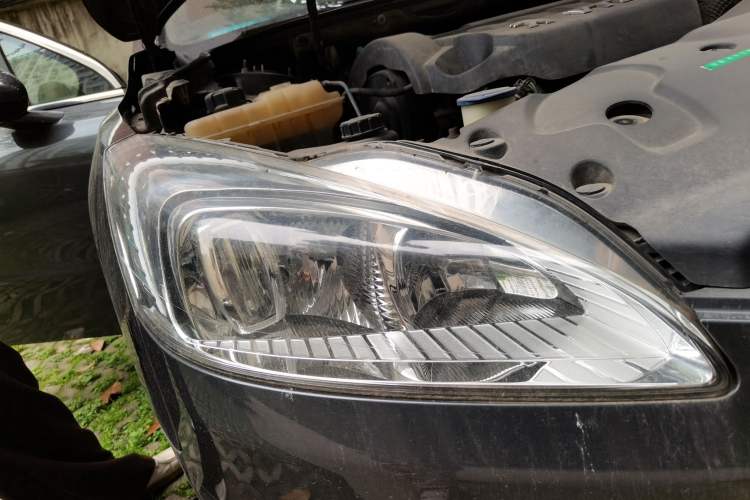 Used Peugeot 508 2011 2.3L Automatic Luxury Edition Right Front Headlight