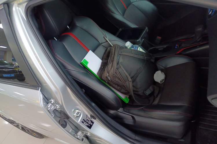 Used Toyota Levin 2021 Dual-Motor 1.8H E-CVT Sport Edition Right Front Seat