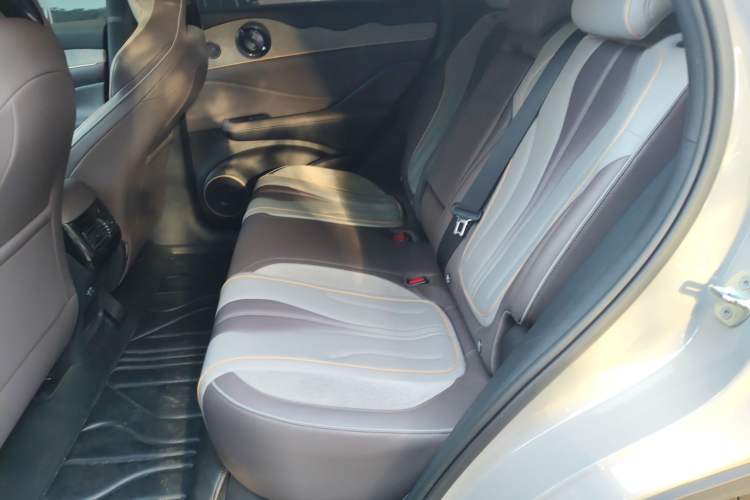 Used BYD Frigate 07 2023 DM-i 100KM Prestige Model Left Rear Seat