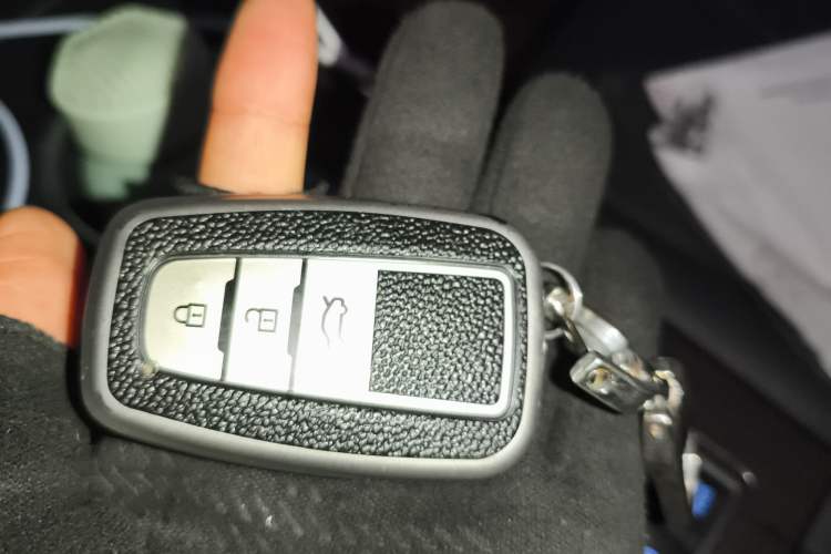 Used Toyota Highlander 2022 Dual-Engine 2.5L Four-Wheel Drive Supreme Edition 7-Seater