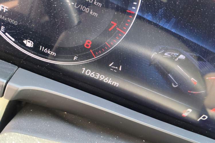 Used Buick GL8 2022 ES Landtrek 653T Luxury Edition